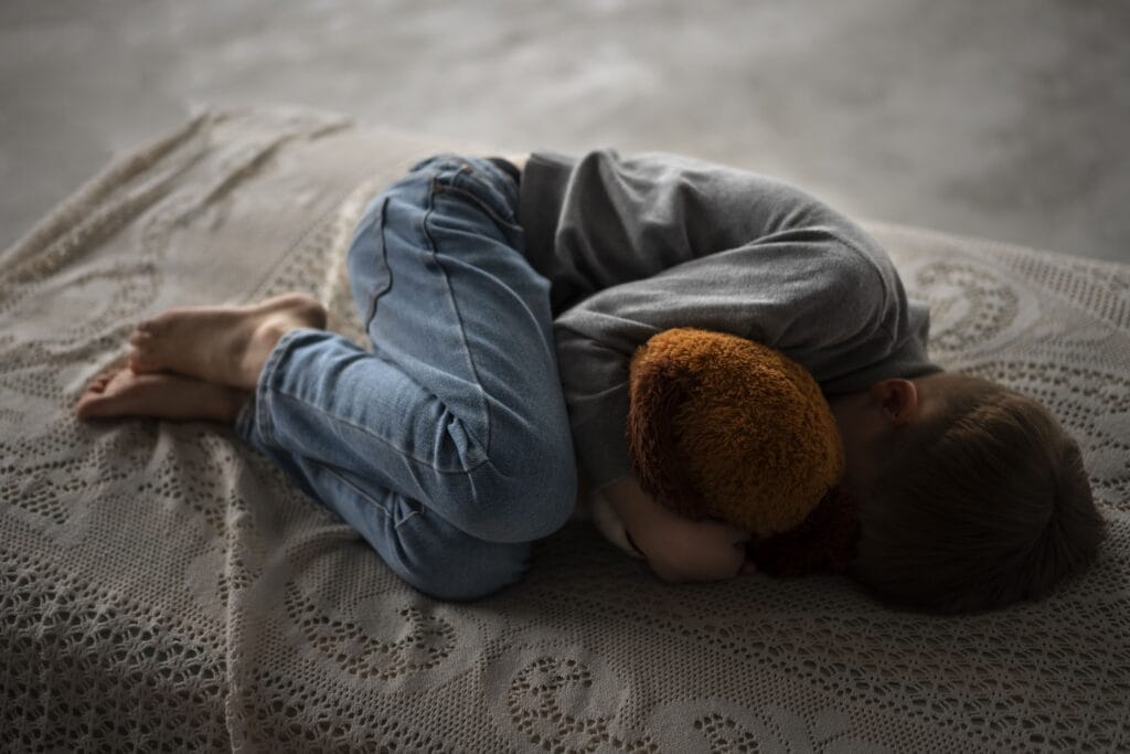 Cómo hablar de la muerte con niños: guía emocional para padres y cuidadores