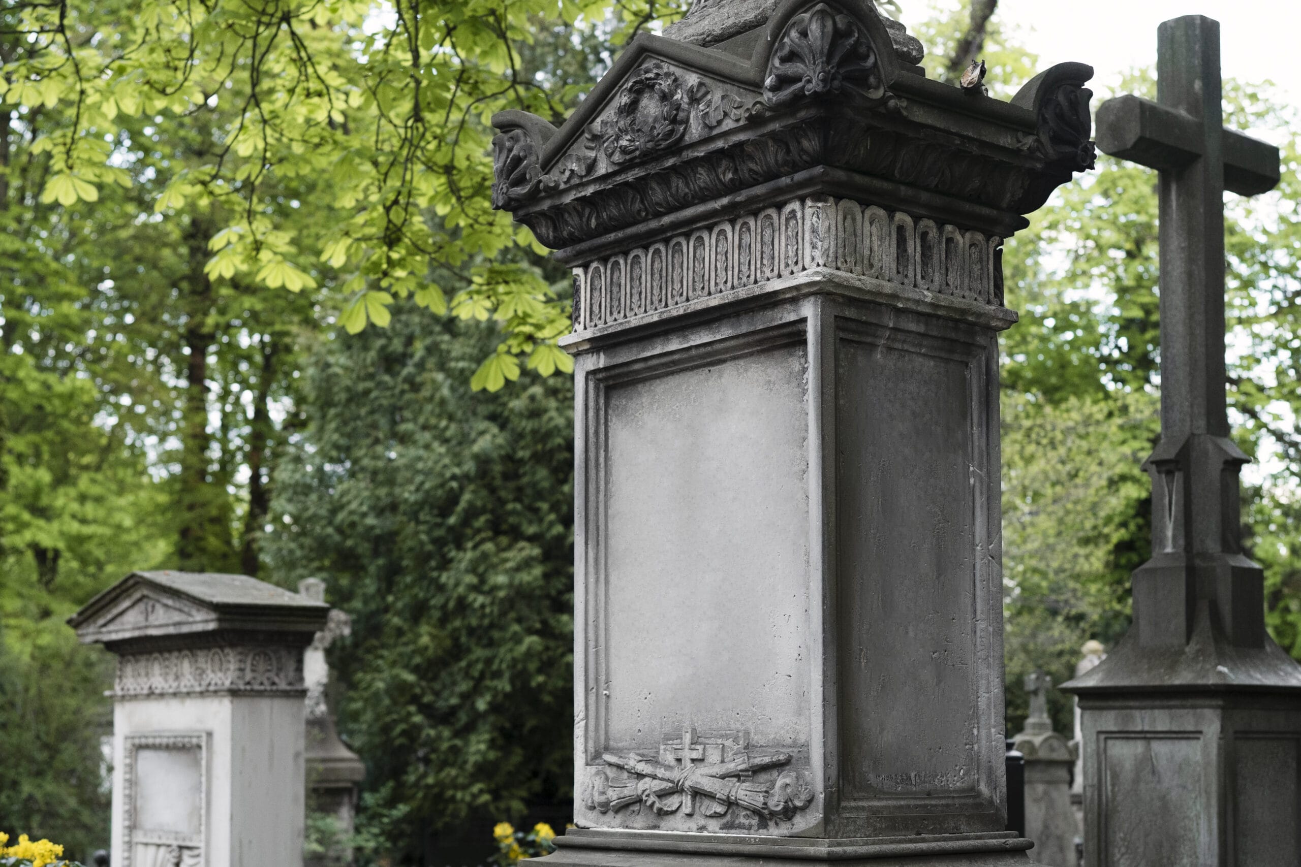 Panteon familiar en el cementerio de Albacete